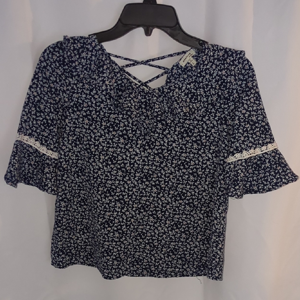 Monteau Blue Ruffled Tie Front Short Sleeve Blouse